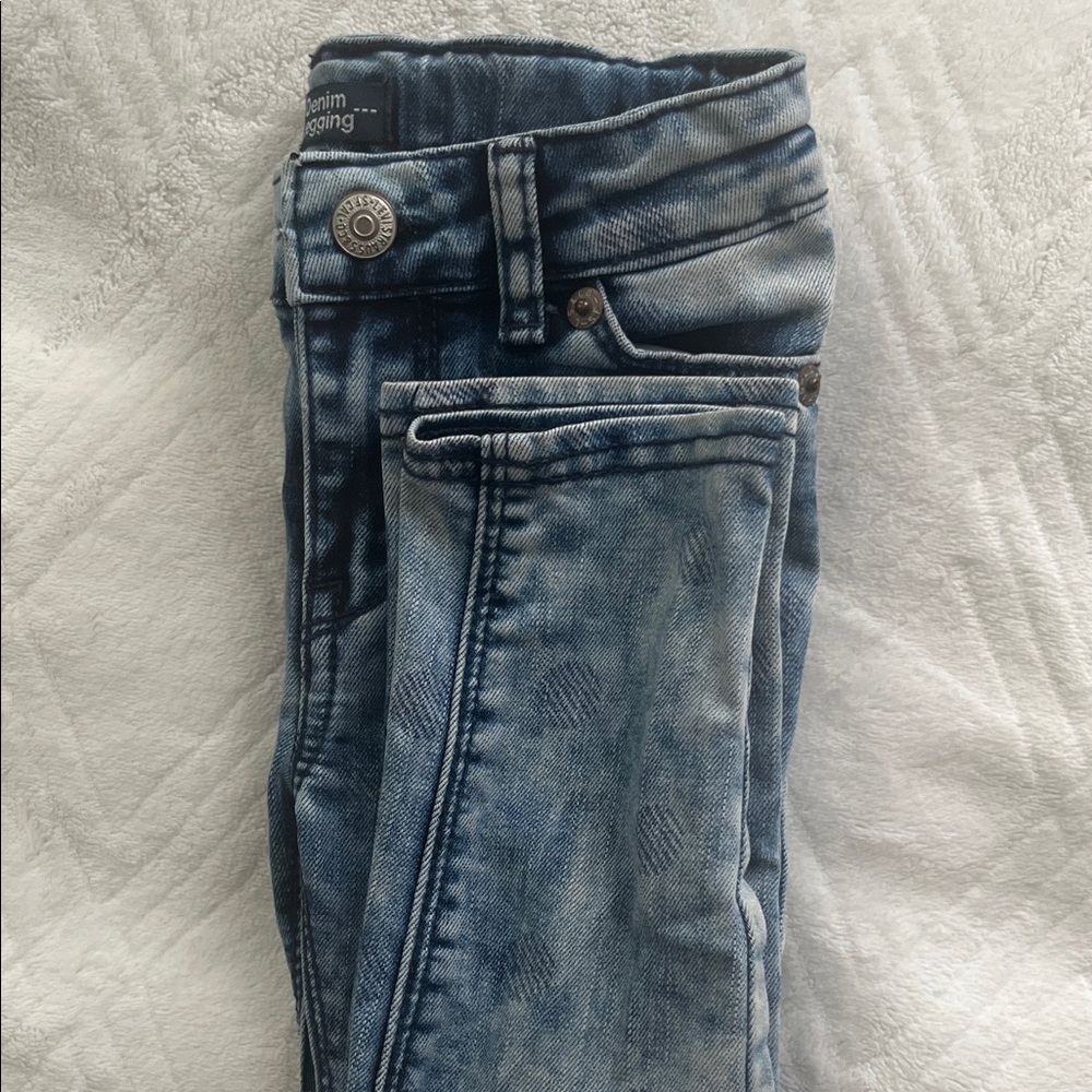 Levi’s - Picture 4 of 4